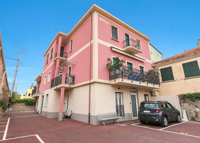 Merlo Town Center Apartments